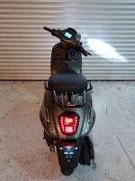 Motorroller Napoli 50 ccm 45 km/h EURO 5 silber-schwarz - 20 km
