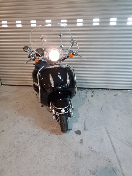 Motorroller Retro Firenze Limited 125 ccm 85 km/h - 101 km